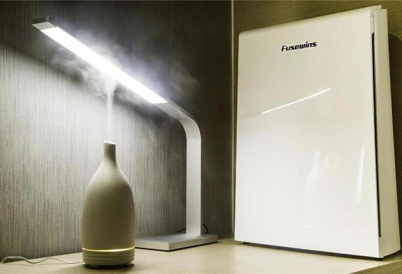 Lavande Hotels·qingdao Wusi Square