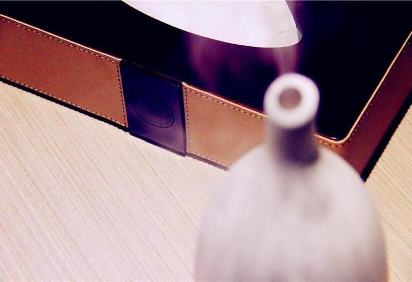 Lavande Hotels·qingdao Wusi Square