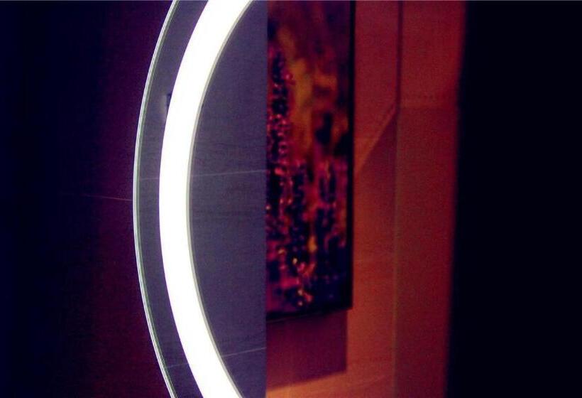 Lavande Hotels·qingdao Wusi Square