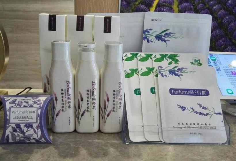 Lavande Hotels·qingdao Wusi Square