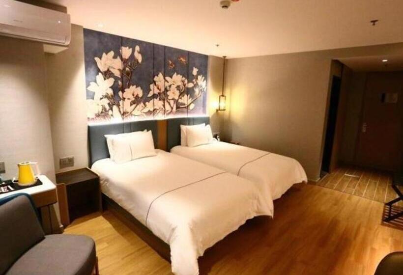 Magnotel Hengshui Lake Jizhou Middle School