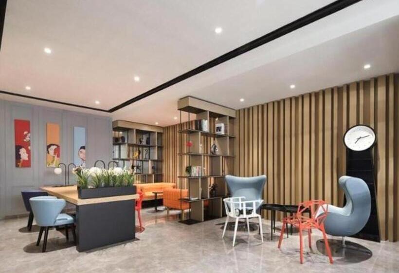 Magnotel Hotel Liaocheng Development Zone Zhenhua Shopping Center