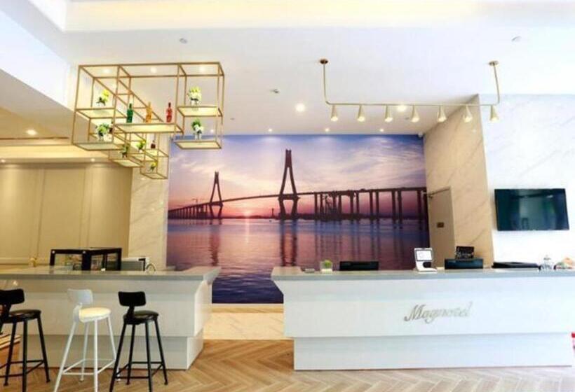 Magnotel Hotel Qionghai Wanquanhe Aihua Road