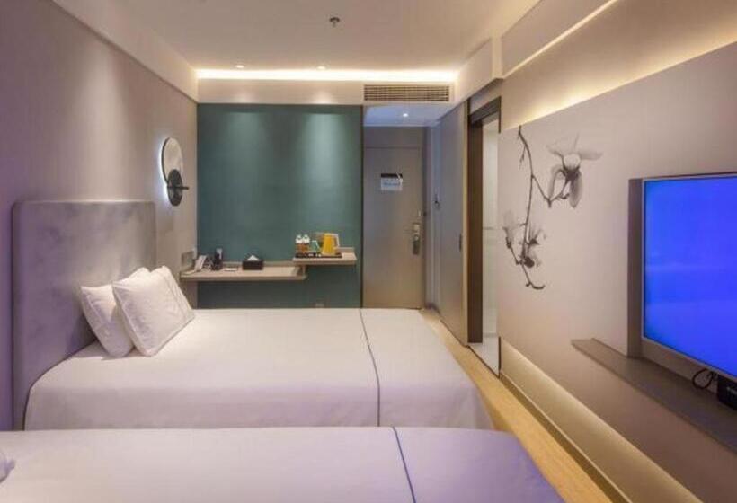 Magnotel Hotel Shiyan Wuyan Pedestrian Street