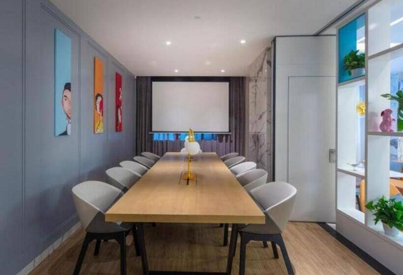 Magnotel Hotel Shiyan Wuyan Pedestrian Street