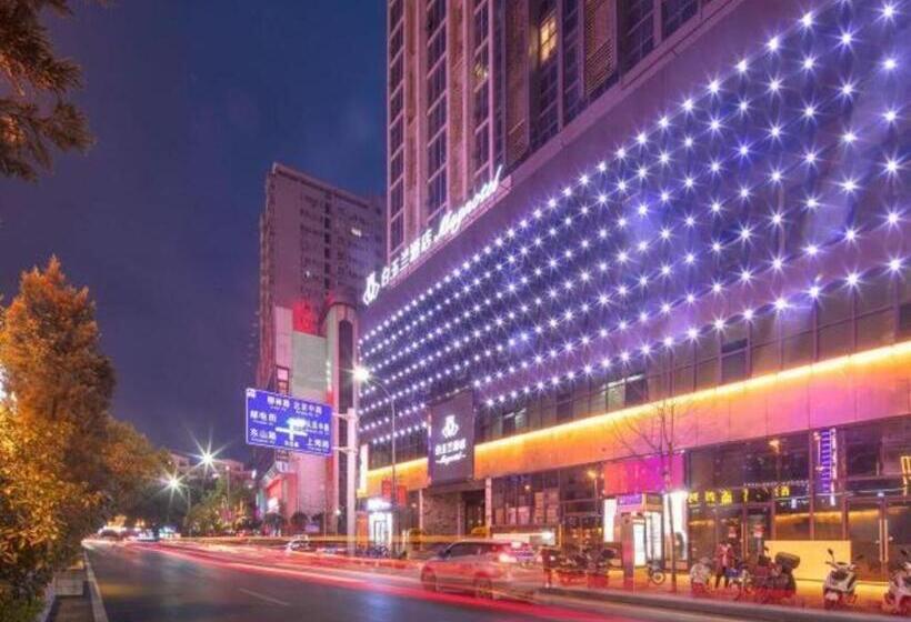 Magnotel Hotel Shiyan Wuyan Pedestrian Street