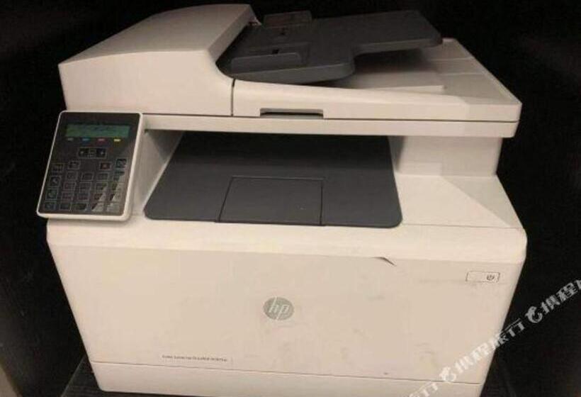 Magnotel Tongxiang Shimao Center