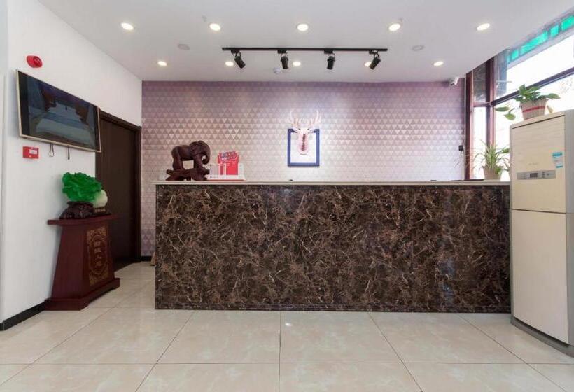 Pai Hotel Chengde Pingquan Central Square