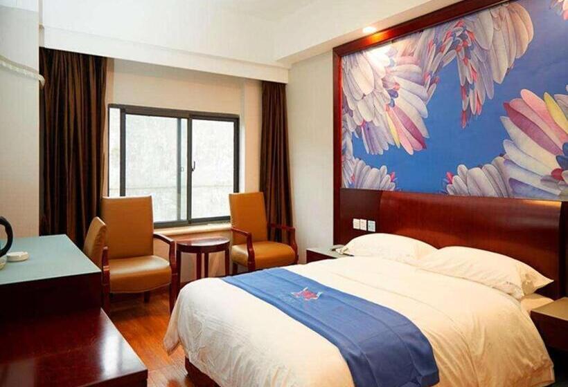 Pai Hotel Nanchong Huaxi Normal University