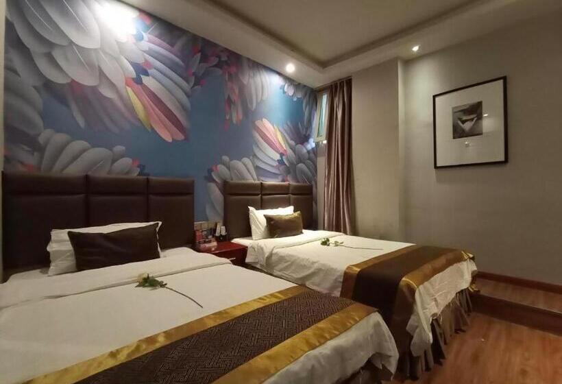 Pai Hotel Nanchong Huaxi Normal University