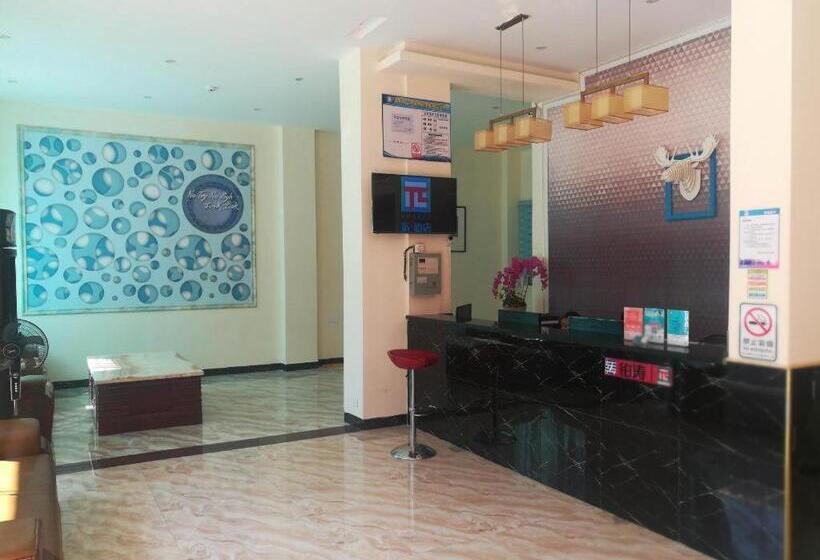 Pai Hotels·lianzhou Bus Station Commercial Food Street