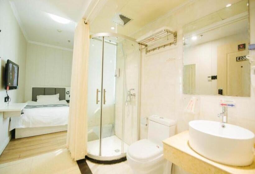 Shell Hotel Huaibei Jinying Plaza Long Distance Bus Station