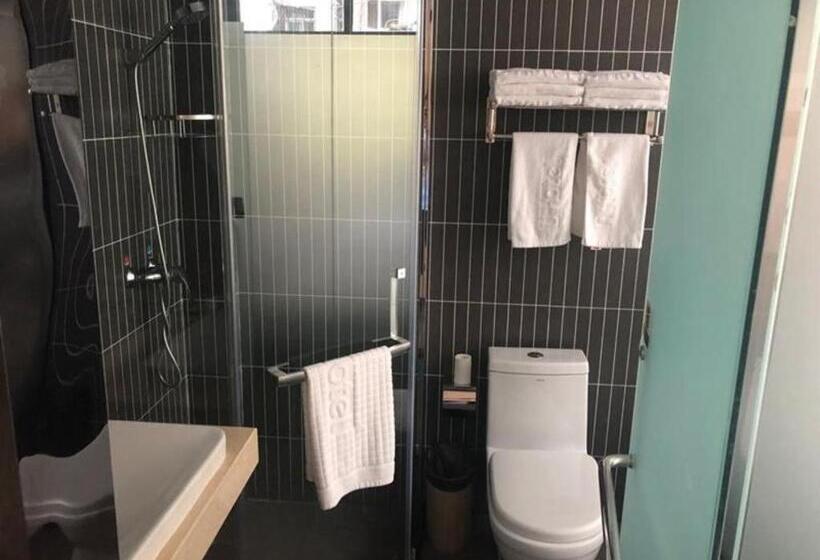 Thank Inn Hotel Anhui Chuzhou Fengyang County Bus Station