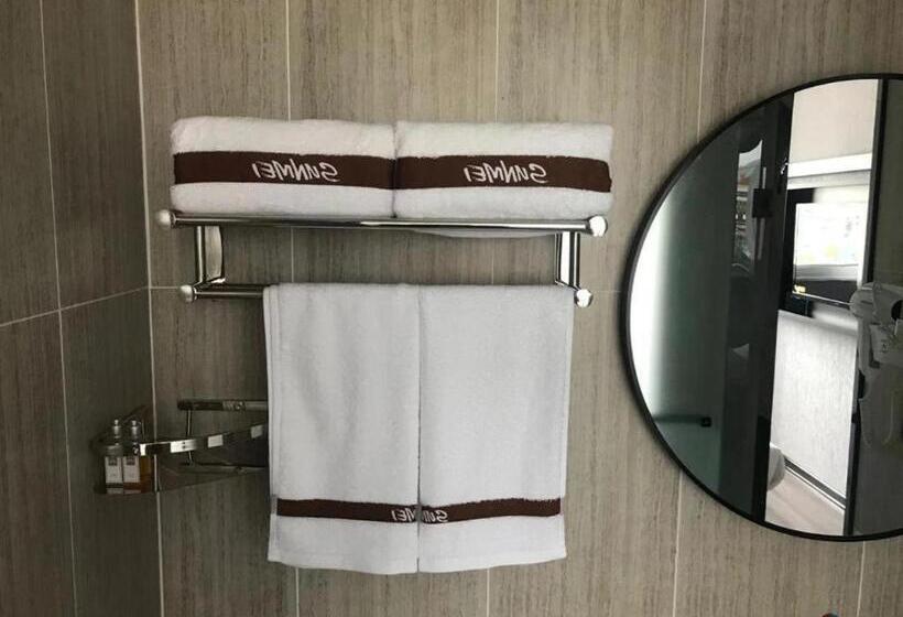 Thank Inn Hotel Hebei Chengde Fengning Coach Terminal