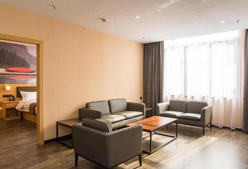 Thank Inn Plus Hotel Guangdong Yunfu Luoding City Municipal