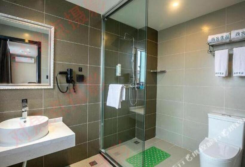 Up And In Hotel Jiangxi Nanchang City Nanchang County Liantang Zhong Avenue Huarunwanjia