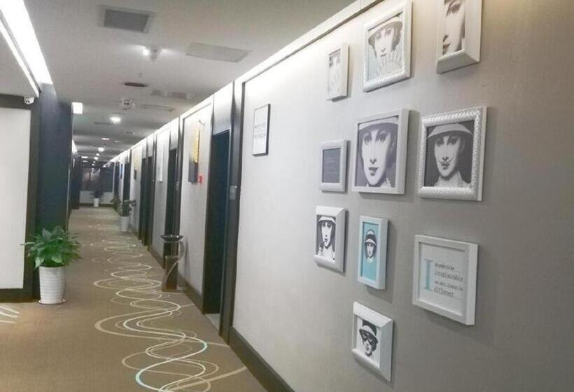 Xana Hotelle Dangshan Guangcai Big Market