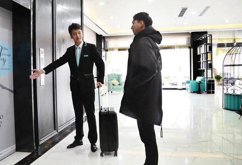 Xana Hotelle Lianyungang Xugou Bathing Sea Food Inn