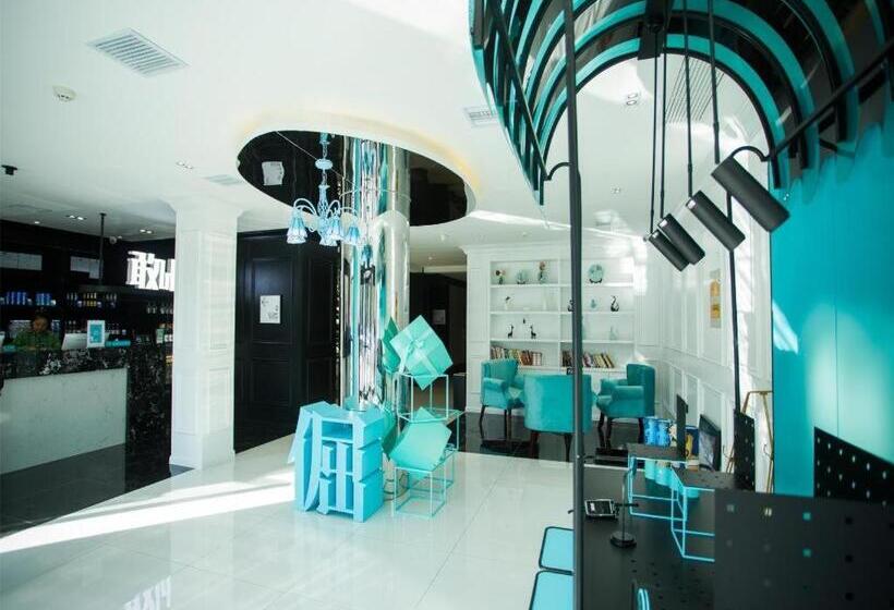 Xana Hotelle Tangshan North Railway Station