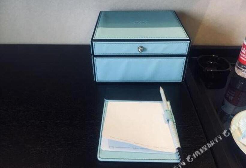 Xana Hotelle Zhengzhou North Passenger Terminal North University Town