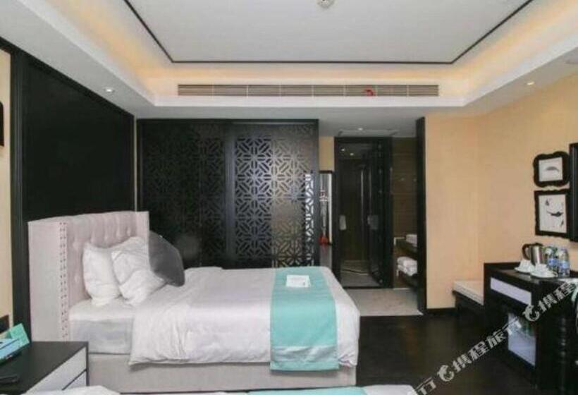 Xana Hotelle Zhengzhou North Passenger Terminal North University Town