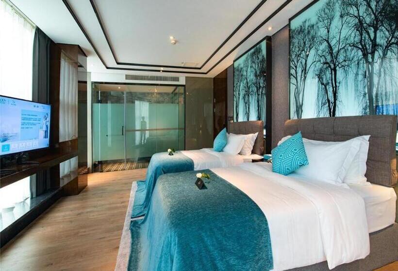 Xana Hotelle·hotel Luzhou Baizitu Square