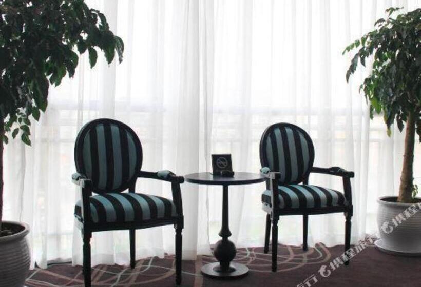 Xana Hotelle·liaocheng City Centre