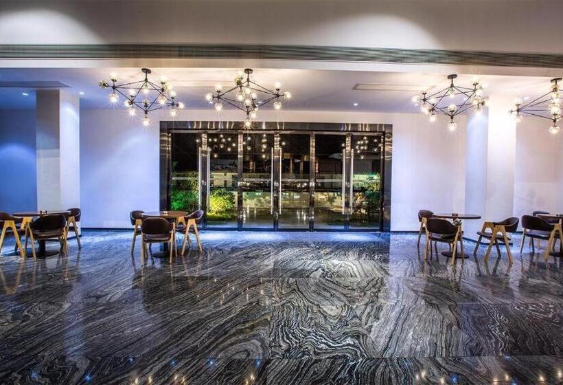 Zmax Hotel·longhushan Xiaoyaocheng