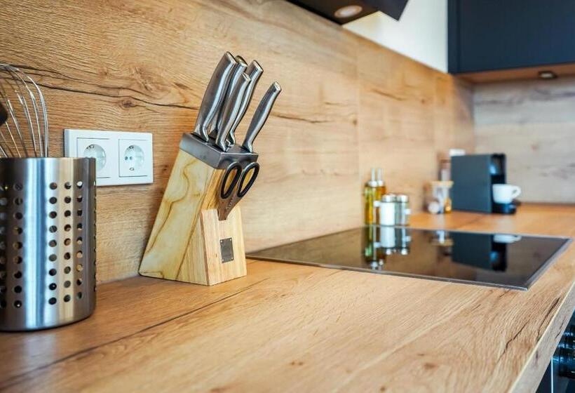 7seas Comfort Aparthotel Homburg 24h Digital Check In & Free Parking