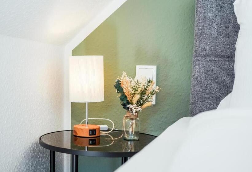 7seas Comfort Aparthotel Homburg 24h Digital Check In & Free Parking