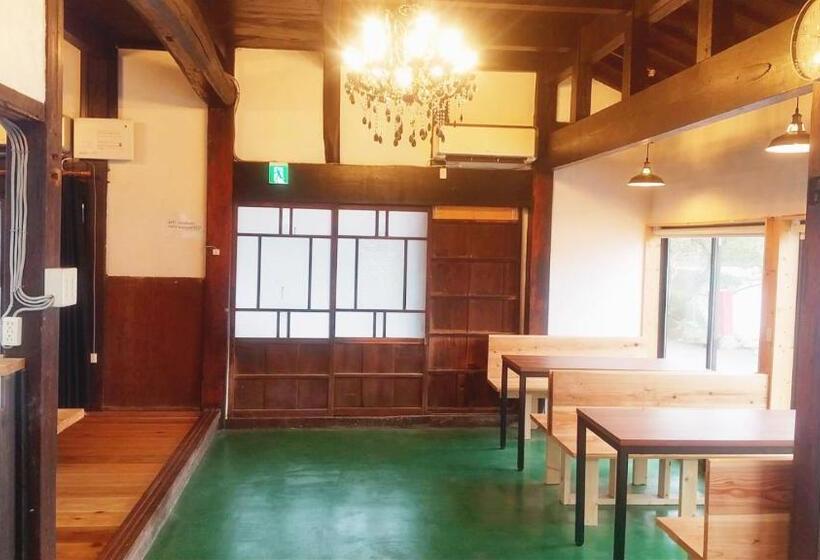 Общежитие 湖桑庵 宿泊できる古民家カフェ