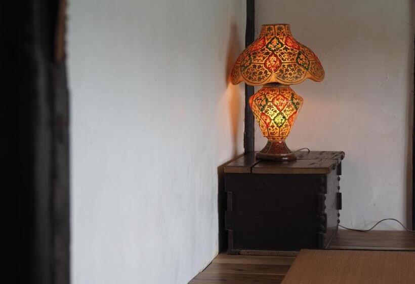 Общежитие 湖桑庵 宿泊できる古民家カフェ