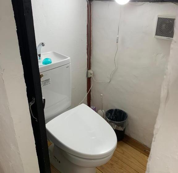 Общежитие 湖桑庵 宿泊できる古民家カフェ