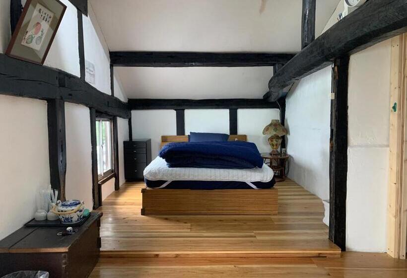 Общежитие 湖桑庵 宿泊できる古民家カフェ