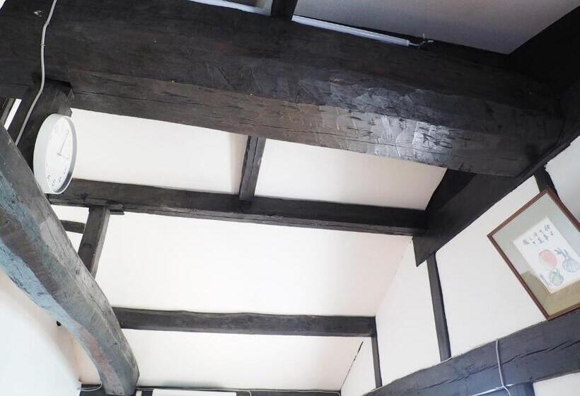 Общежитие 湖桑庵 宿泊できる古民家カフェ