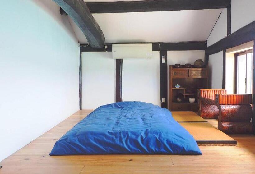 Общежитие 湖桑庵 宿泊できる古民家カフェ