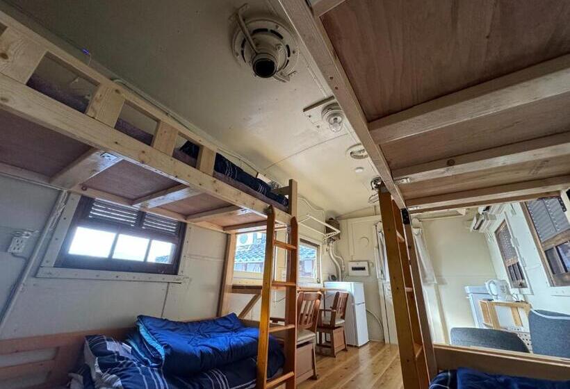 Общежитие 湖桑庵 宿泊できる古民家カフェ