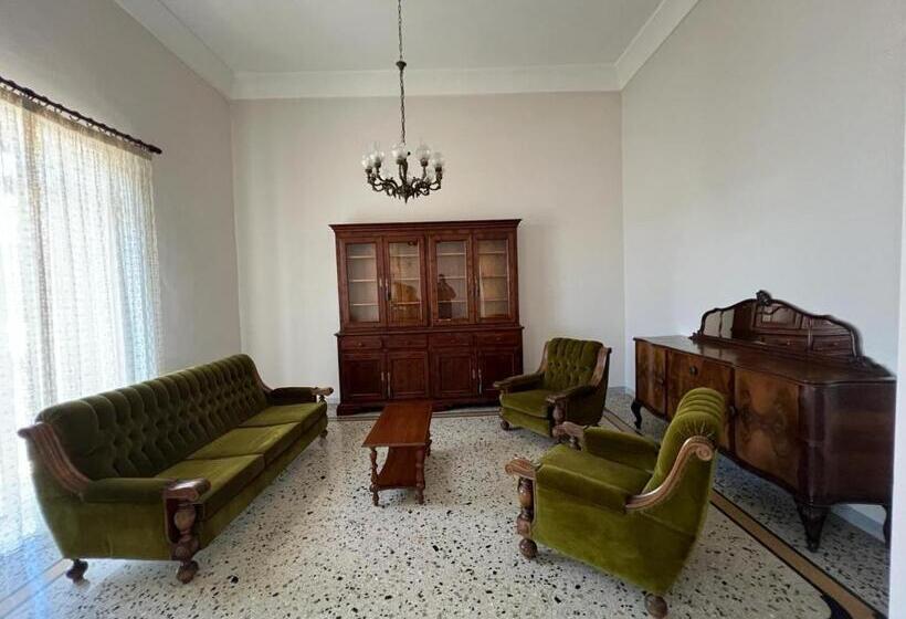 צימר Palazzo N.d. Maria Addolorata Campa Alari