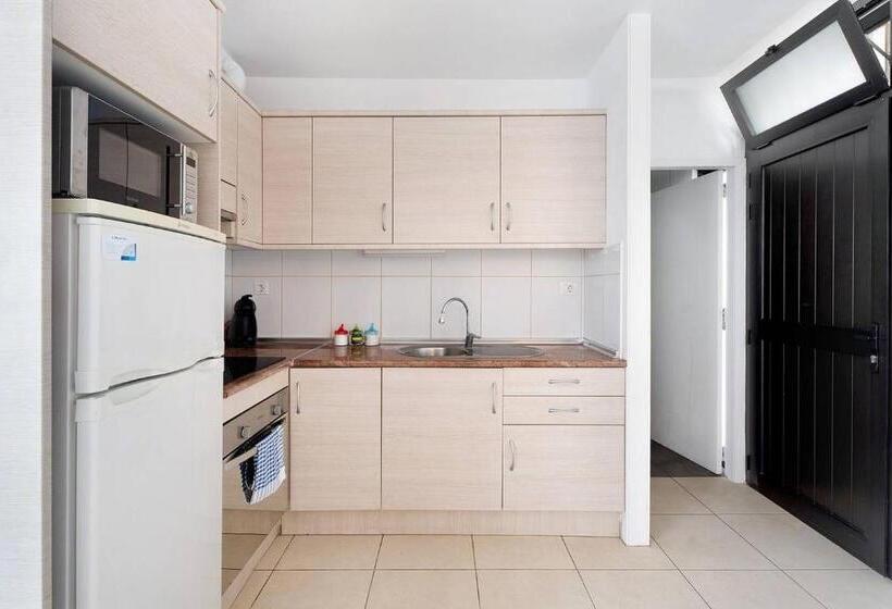 Casa Lizzy   Appartamento Con Vista Giardino N325