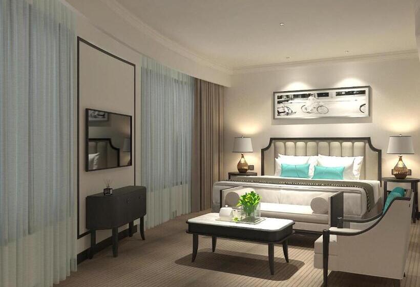 Charmant Suites   A Boutique Hotel Can Tho