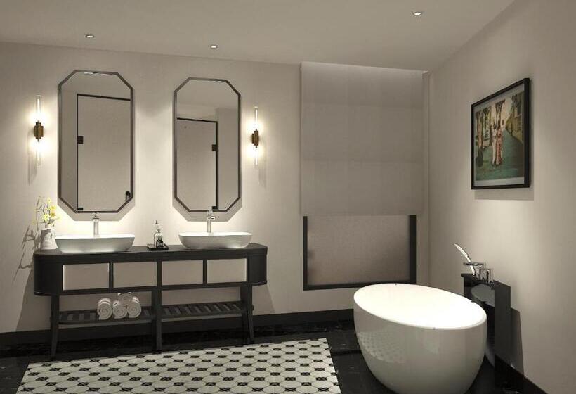 Charmant Suites   A Boutique Hotel Can Tho