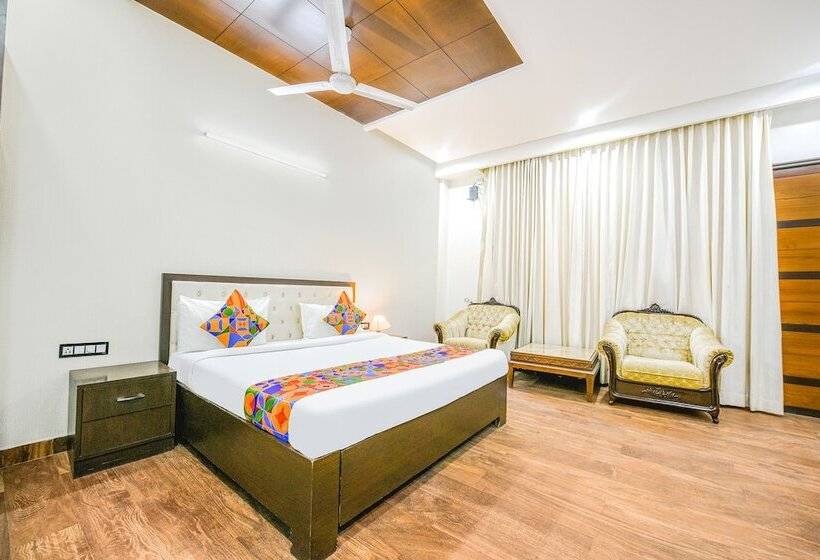 בית מלון כפרי Happy Feet Luxury Home Stay, Dehradun