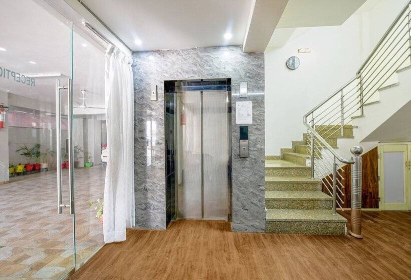 בית מלון כפרי Happy Feet Luxury Home Stay, Dehradun