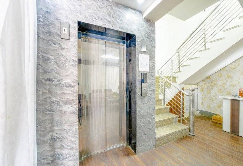 בית מלון כפרי Happy Feet Luxury Home Stay, Dehradun