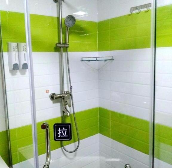 Hotel 7 Days Inn Xingyi Wanfenglin Xiawutun