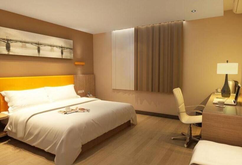 فندق 7 Days Inn Yingshang Lanxing Building Materials Market