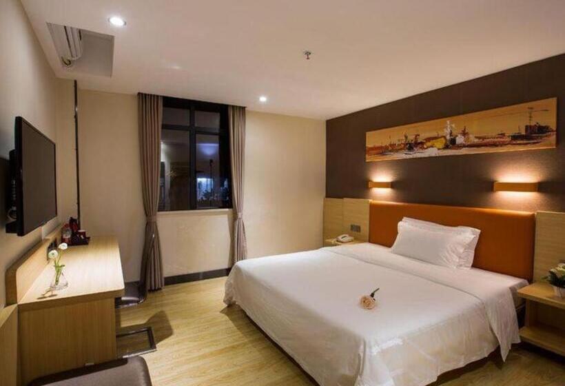 Hotel 7 Days Inn Yingshang Lanxing Building Materials Market