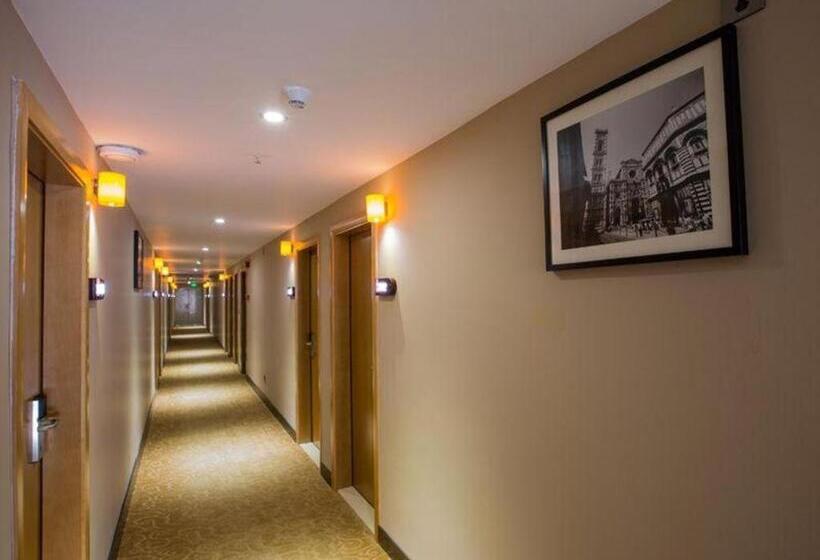 Hotel 7 Days Inn Yingshang Lanxing Building Materials Market