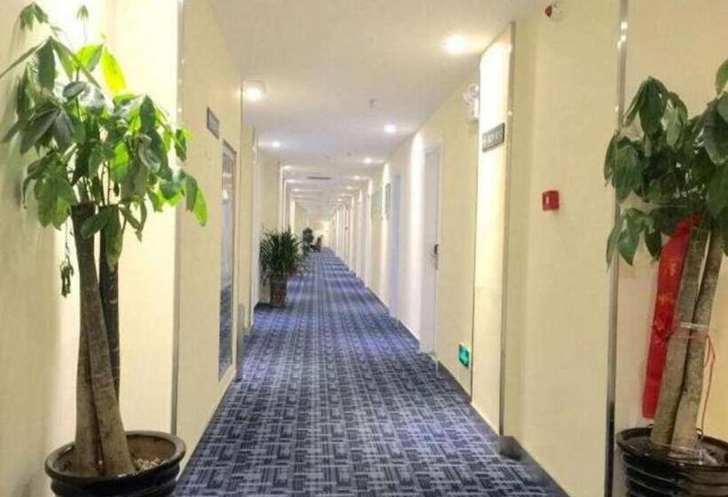 Hotel 7 Days Inn Yingshang Lanxing Building Materials Market