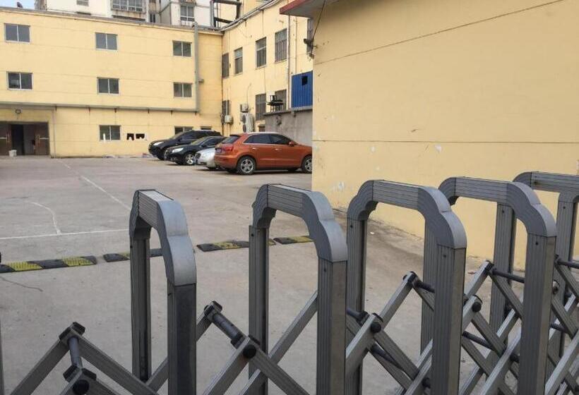 בית מלון כפרי 7days Inn Lianyungang Railway Station Branch